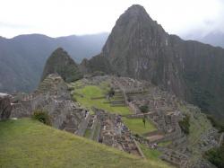 Machu et Huayna (au fond) Picchu